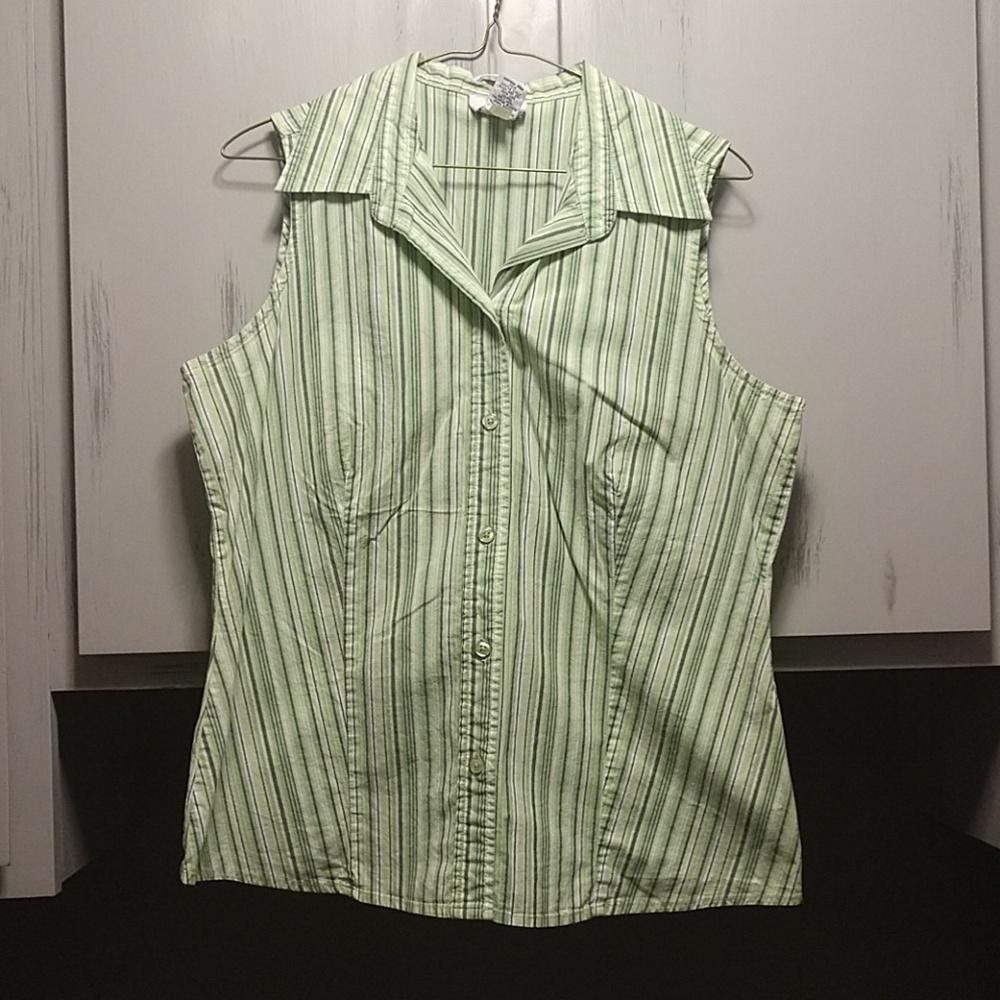 Vertical striped tank top
